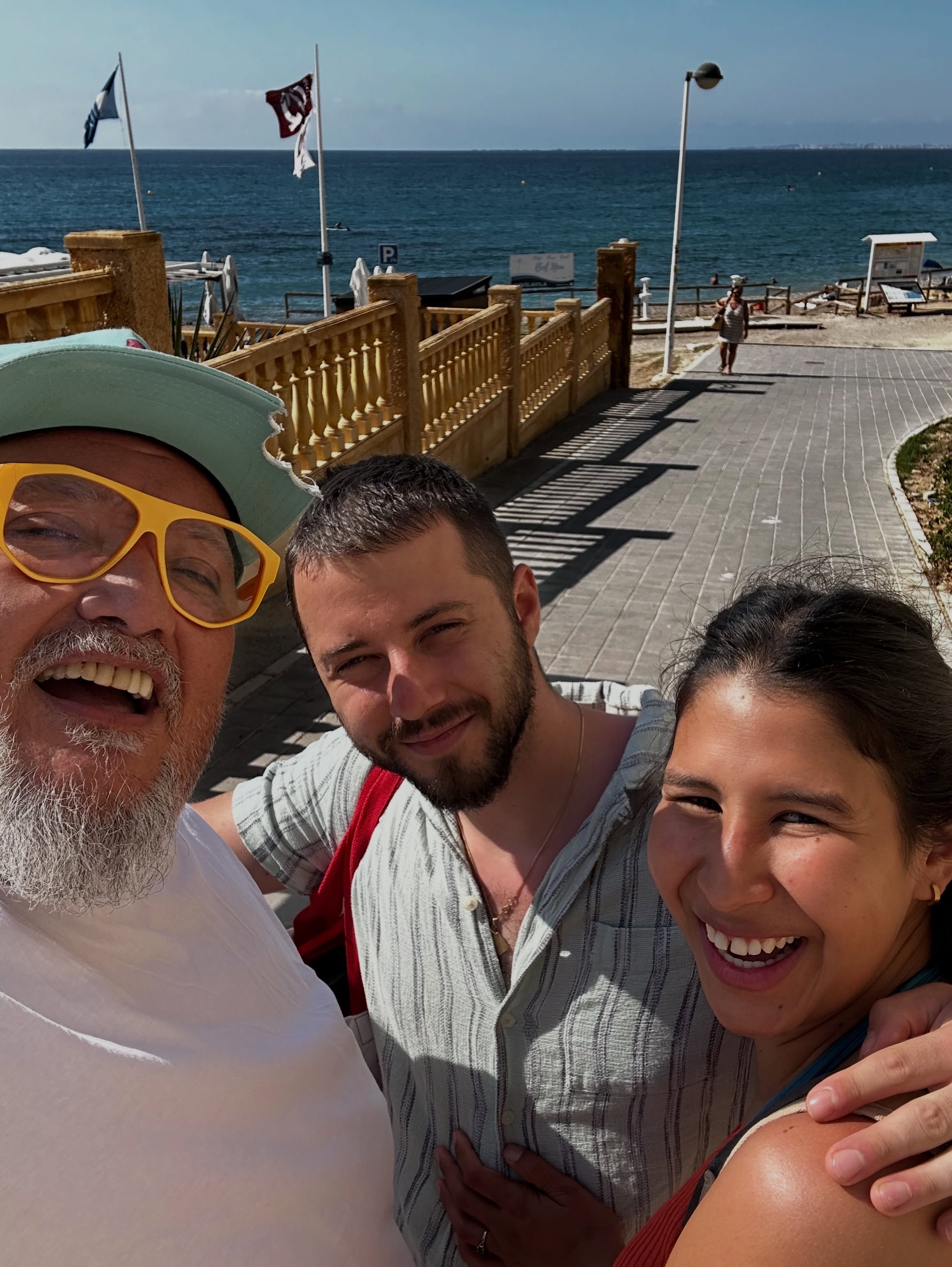 Suddenly Last summer… con los sobris adoptivos ! Mas bonitos que la #playabounou de #lavila…